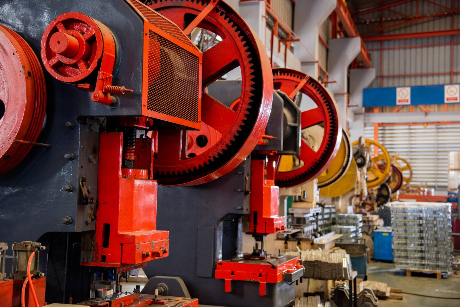 Industrijska oprema i dijelovi